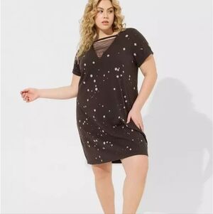Torrid NWT! Mini Jersey Destructed Front T-Shirt Dress